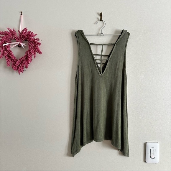 American Eagle Soft and Sexy Rib Green Tank XS - Picture 1 of 4